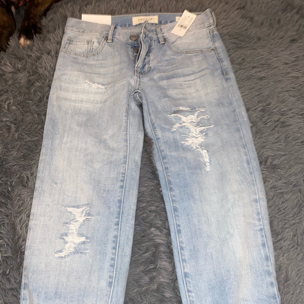 Boyfriend fit pac sun jeans